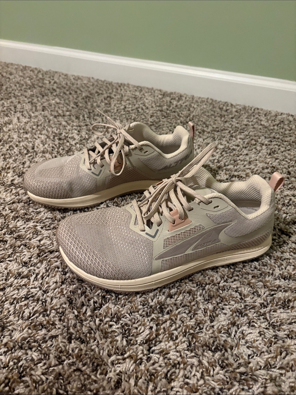 Altra Women’s Solstice XT 3